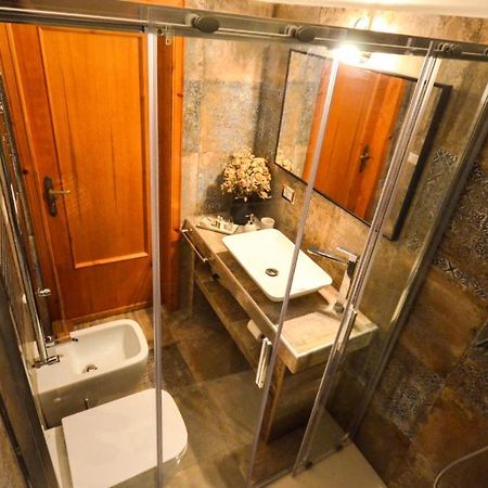 Al Vico Primo - Boutique Apartment بييترابيرتوسا المظهر الخارجي الصورة