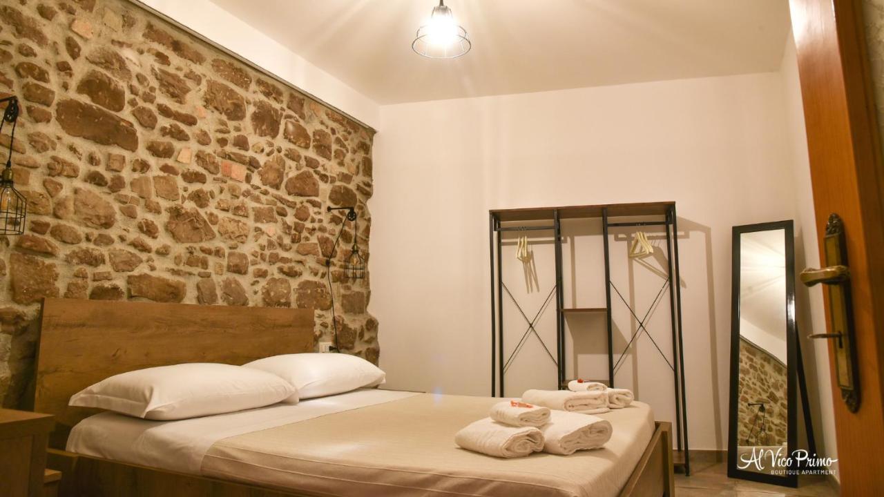 Al Vico Primo - Boutique Apartment بييترابيرتوسا المظهر الخارجي الصورة